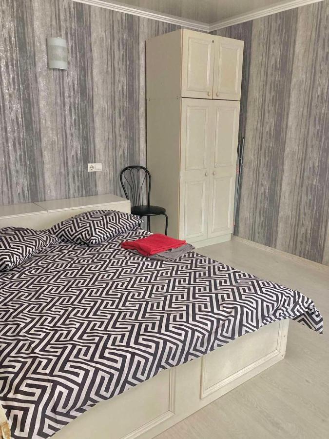 Apartment Квартира Ярослава Мудрого كريفوي روغ المظهر الخارجي الصورة