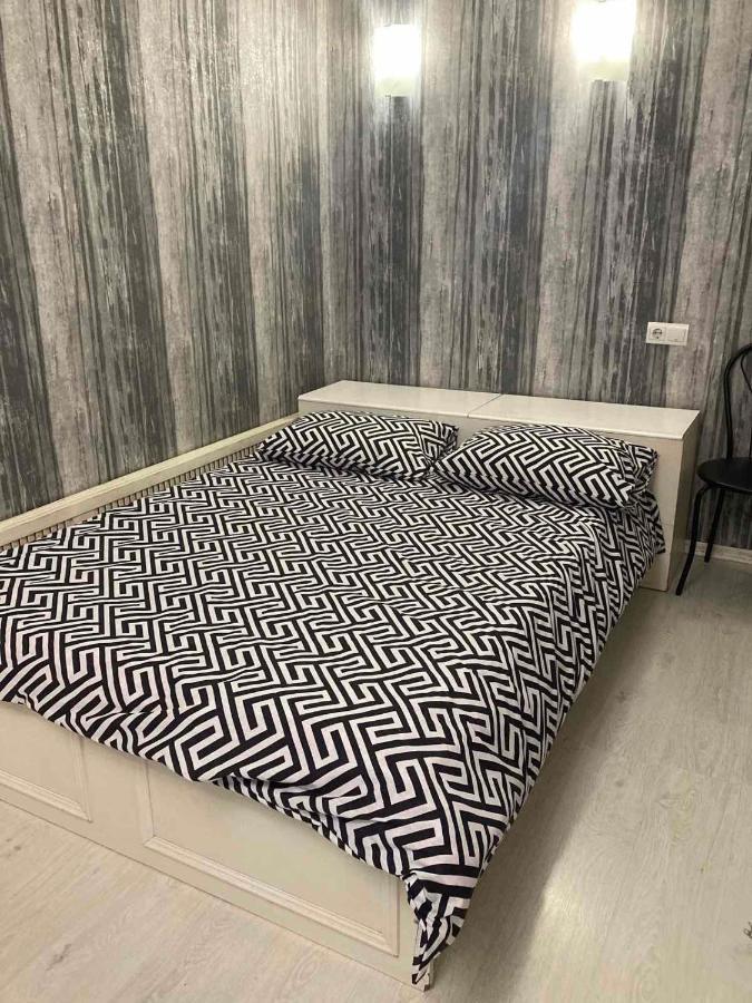 Apartment Квартира Ярослава Мудрого كريفوي روغ المظهر الخارجي الصورة